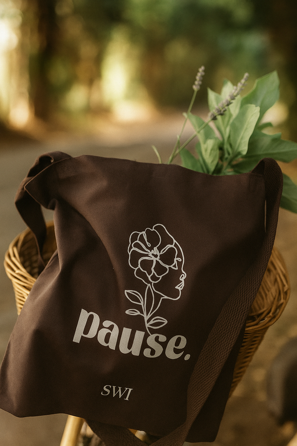 Pause Tote